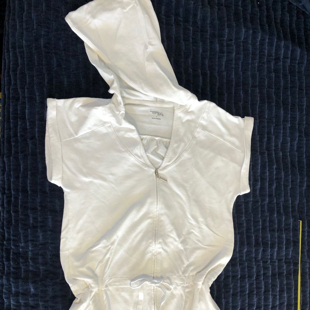 New York and Company Comfort Zone, Comfy Beach Coverup Hoody Jacket, white